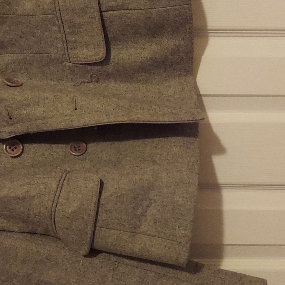 Jacket - Picture 2 of 6